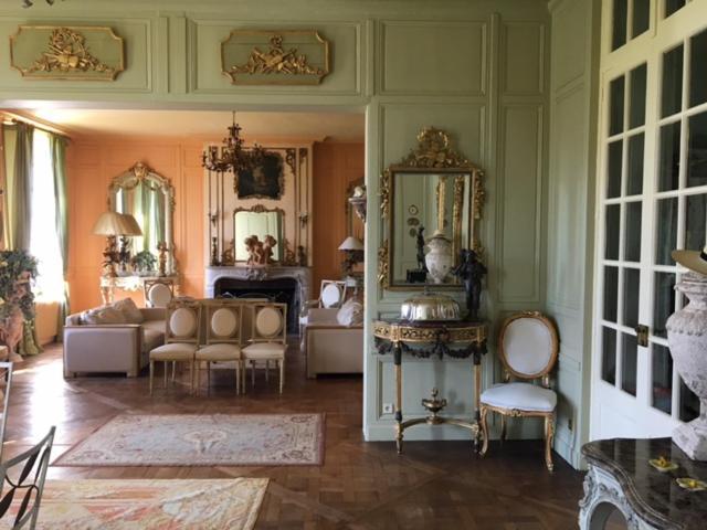 Chateau Du Mont Perreux Saint-Martin-du-Vivier Kültér fotó